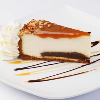 NY Turtle Cheesecake 